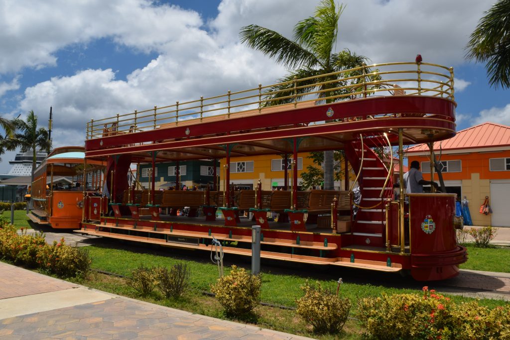Aruba free tram
